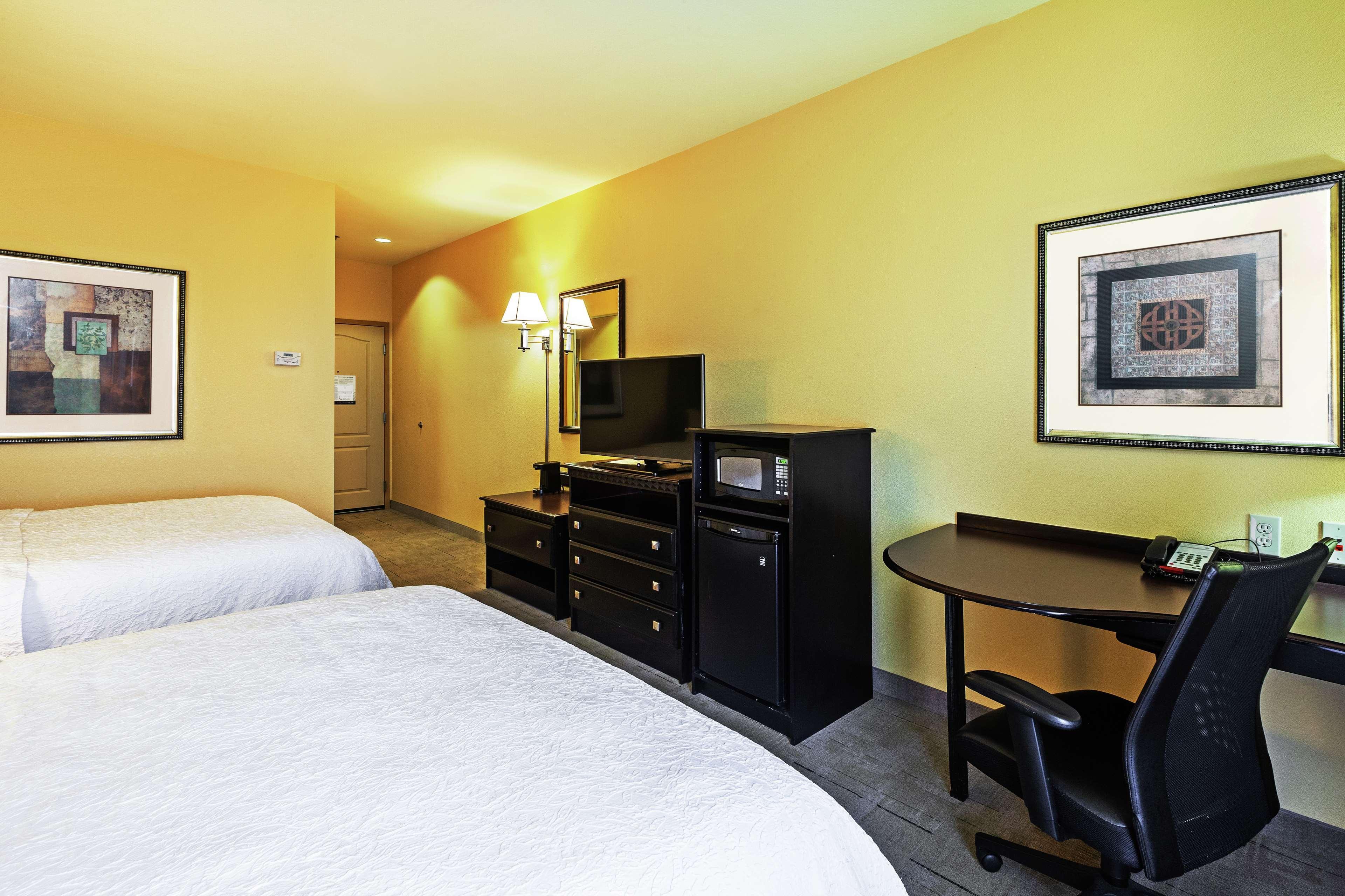 Hampton Inn & Suites Owasso Bagian luar foto